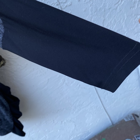 Sympli hooded grey black size 14 grey acrylic with poly black hood sweater - Picture 4 of 8